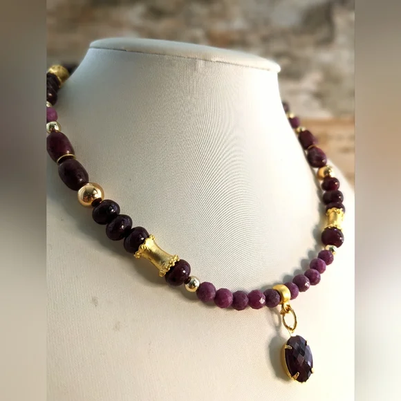 Natural Red Ruby Bead & Pendant With Red Jade Necklace In Gold Plated
